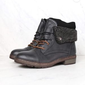 •COOLWAY ANKLE BOOTS•